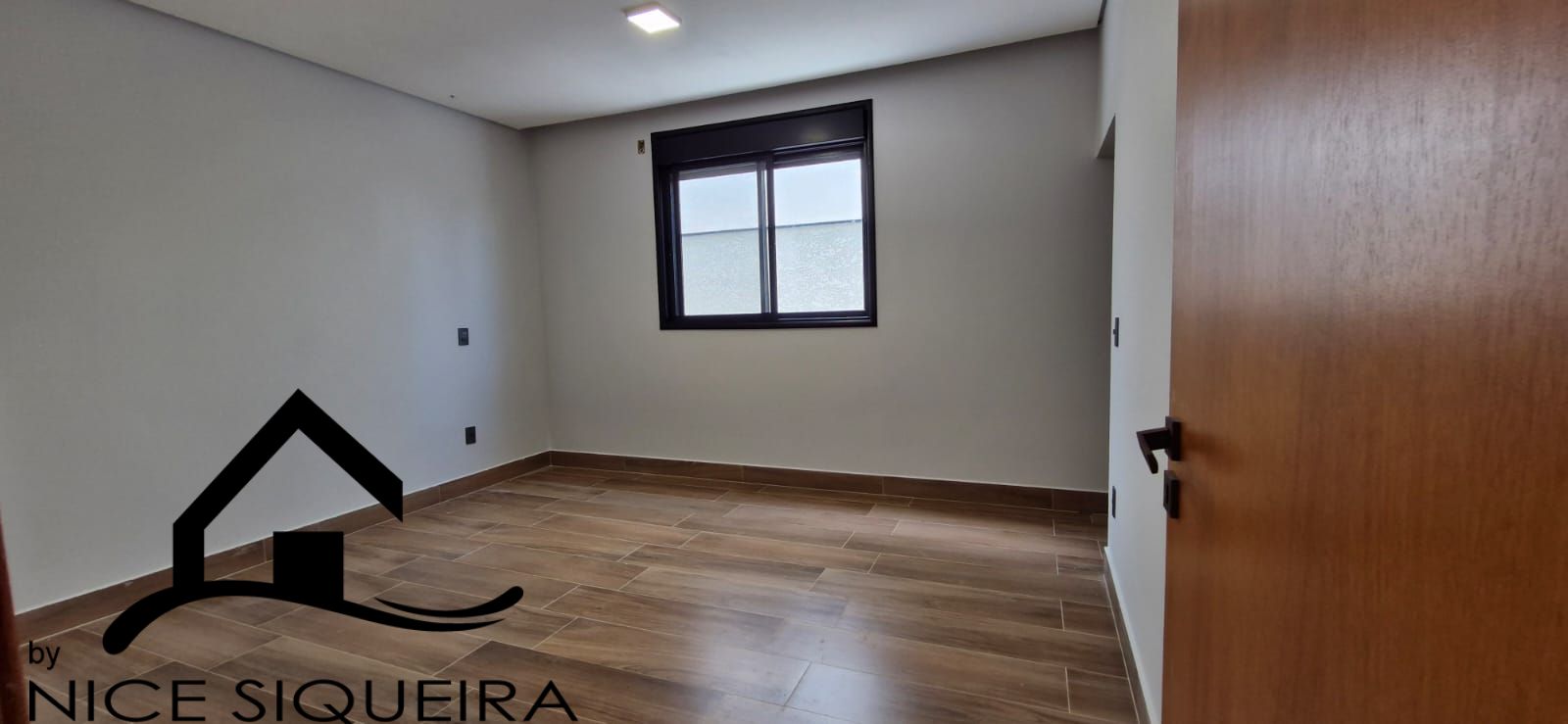 d74fe2ab-473f-47c9-bb7f-a2c4339b545a