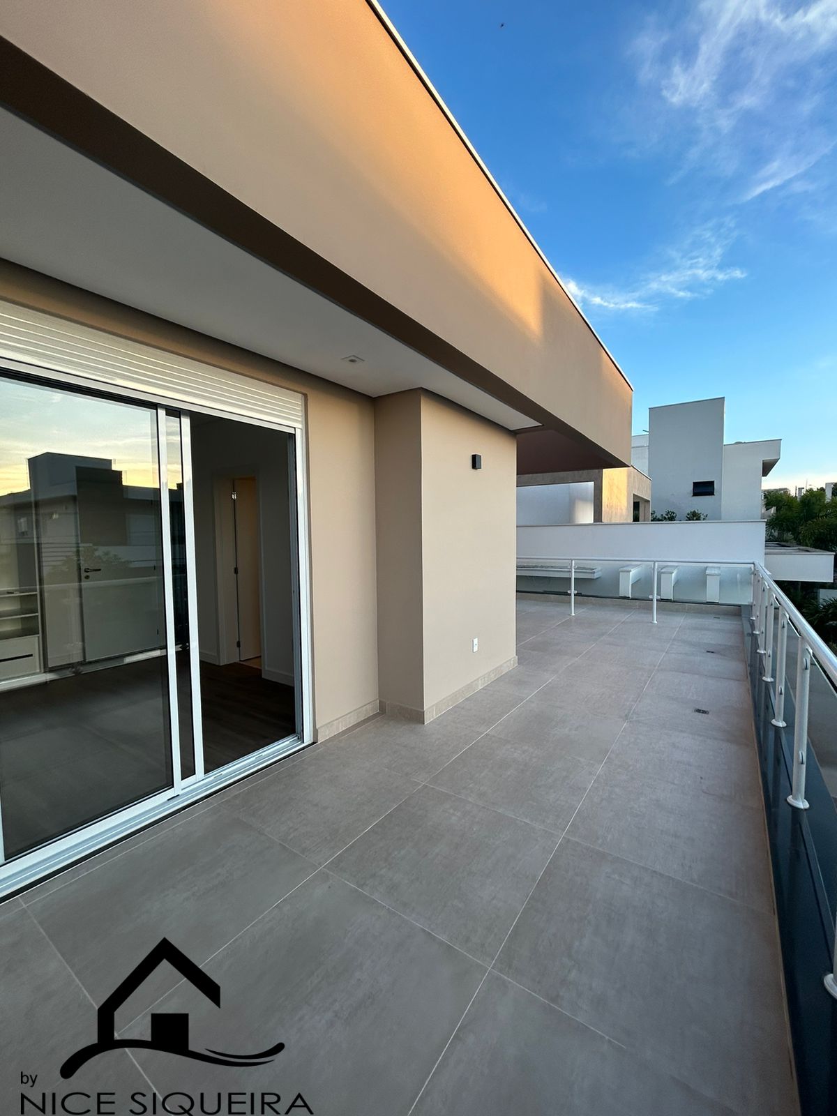 223ed446-854e-415d-aad3-d425e33d49f8