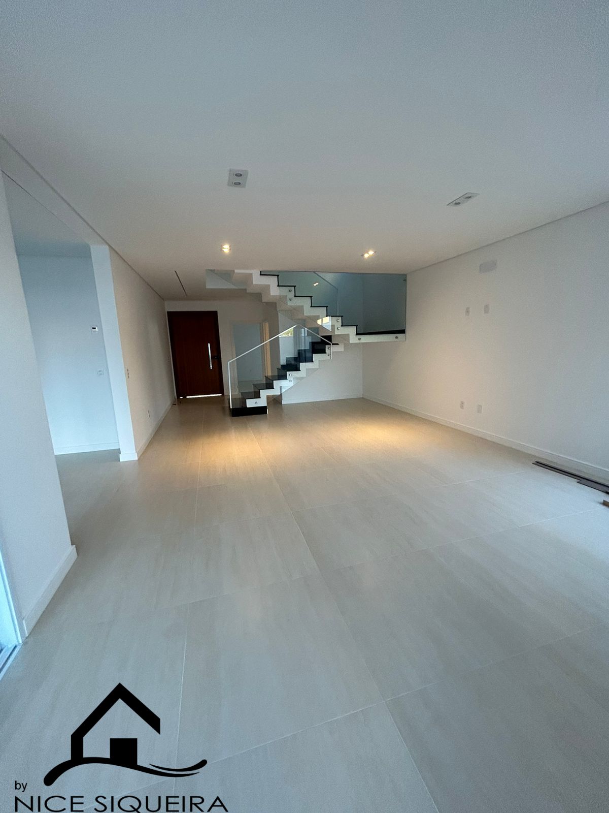 a1d3430b-3009-4ab9-933f-5cf9d6b13f37