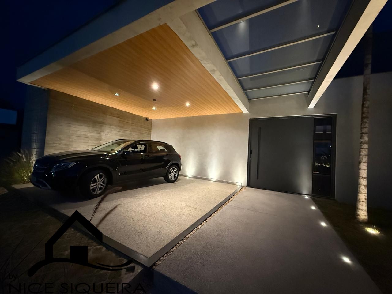 2f386269-1956-4708-ba53-f466c312926e