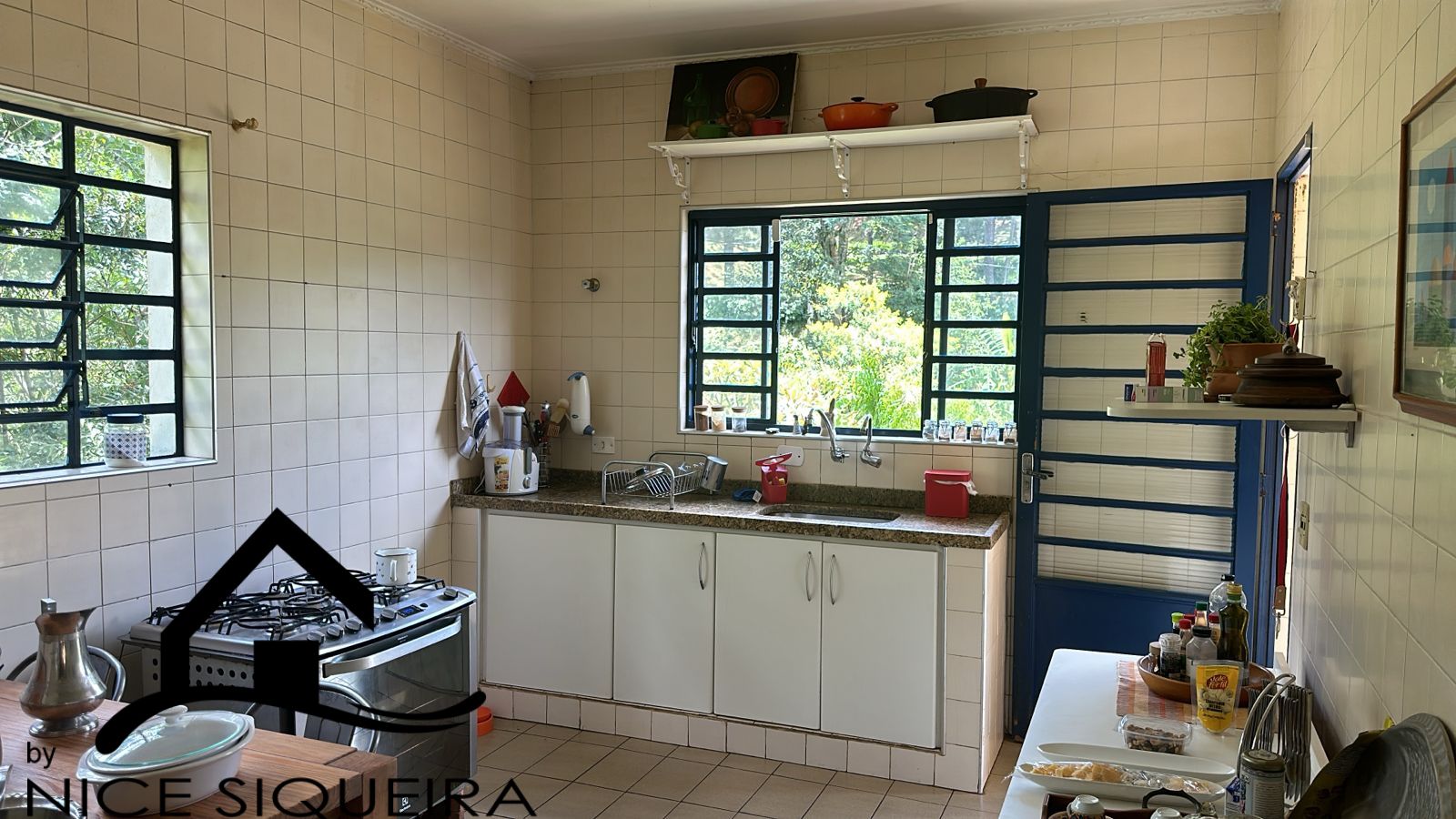 fbc1c9dc-9816-4d61-9367-21eb734be769