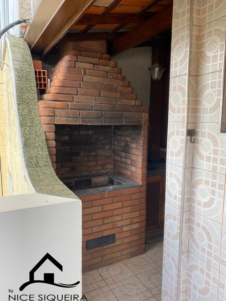 f8956ee3-6528-448a-962a-242edccbf3f0