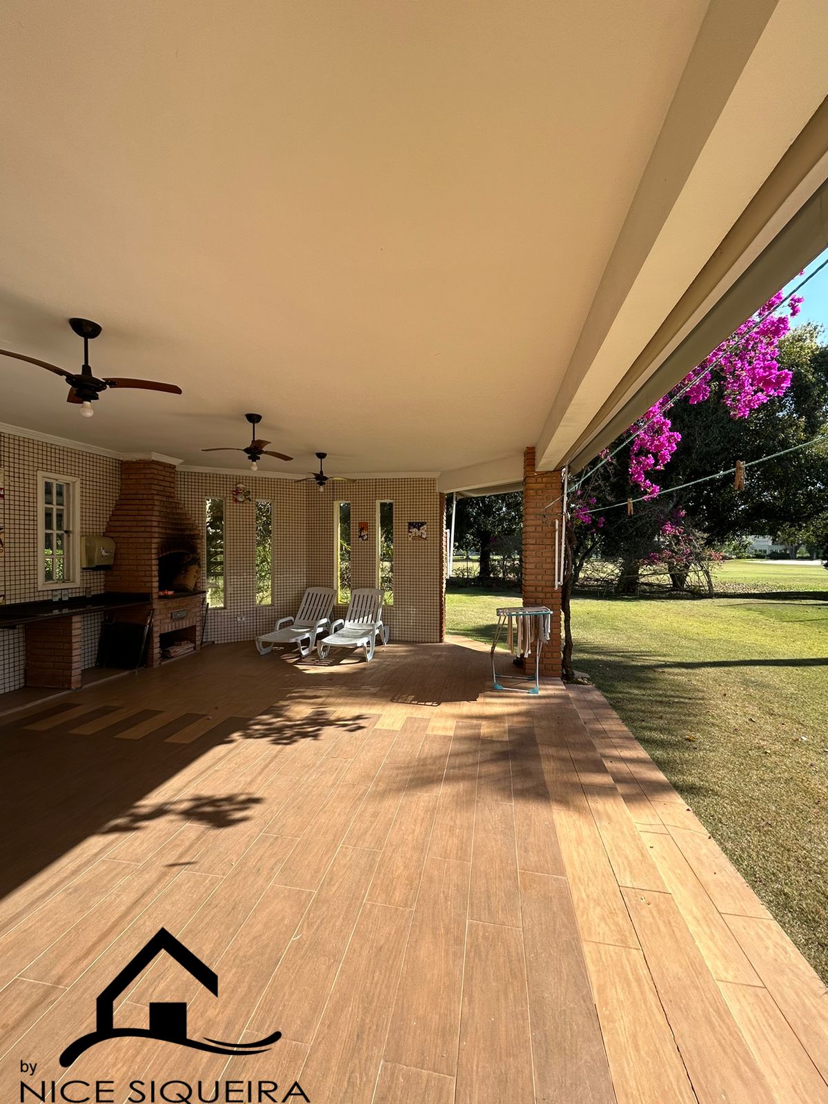 820a1858-57fc-4162-aa54-8d41cf1ea695