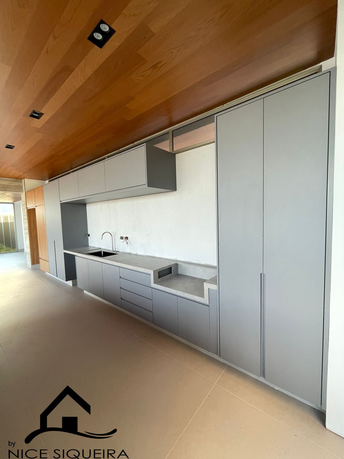 3a77a41b-e293-4128-873e-31c62cc21bad