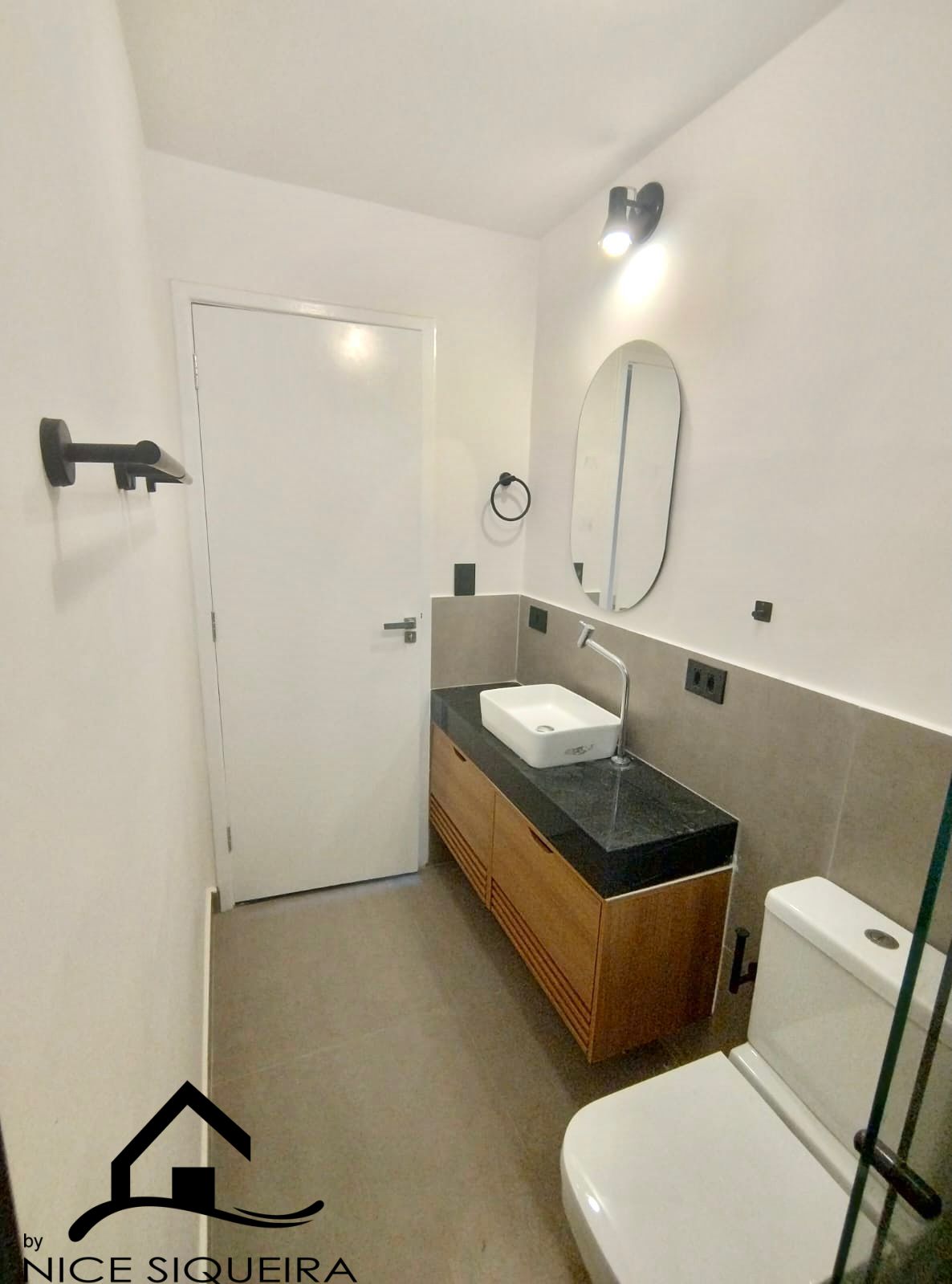 6884ac8a-35f9-40a1-ab3a-7b8c4a0cad59