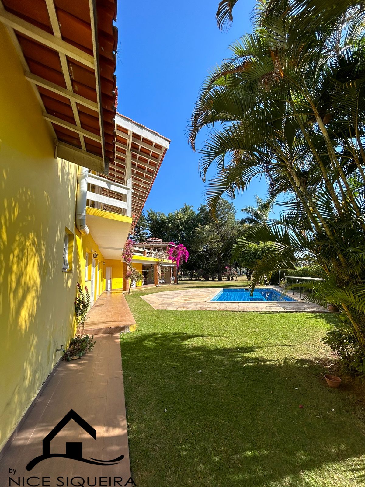 acc0dbe0-bac7-4784-bae9-02587f653d18