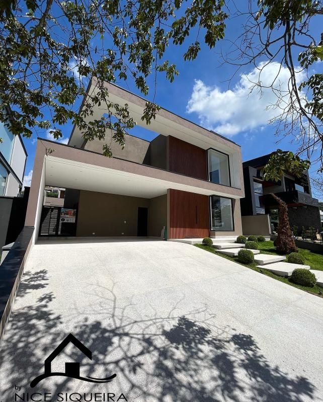 1684215e-1e71-4ae5-985e-364f24e2d801