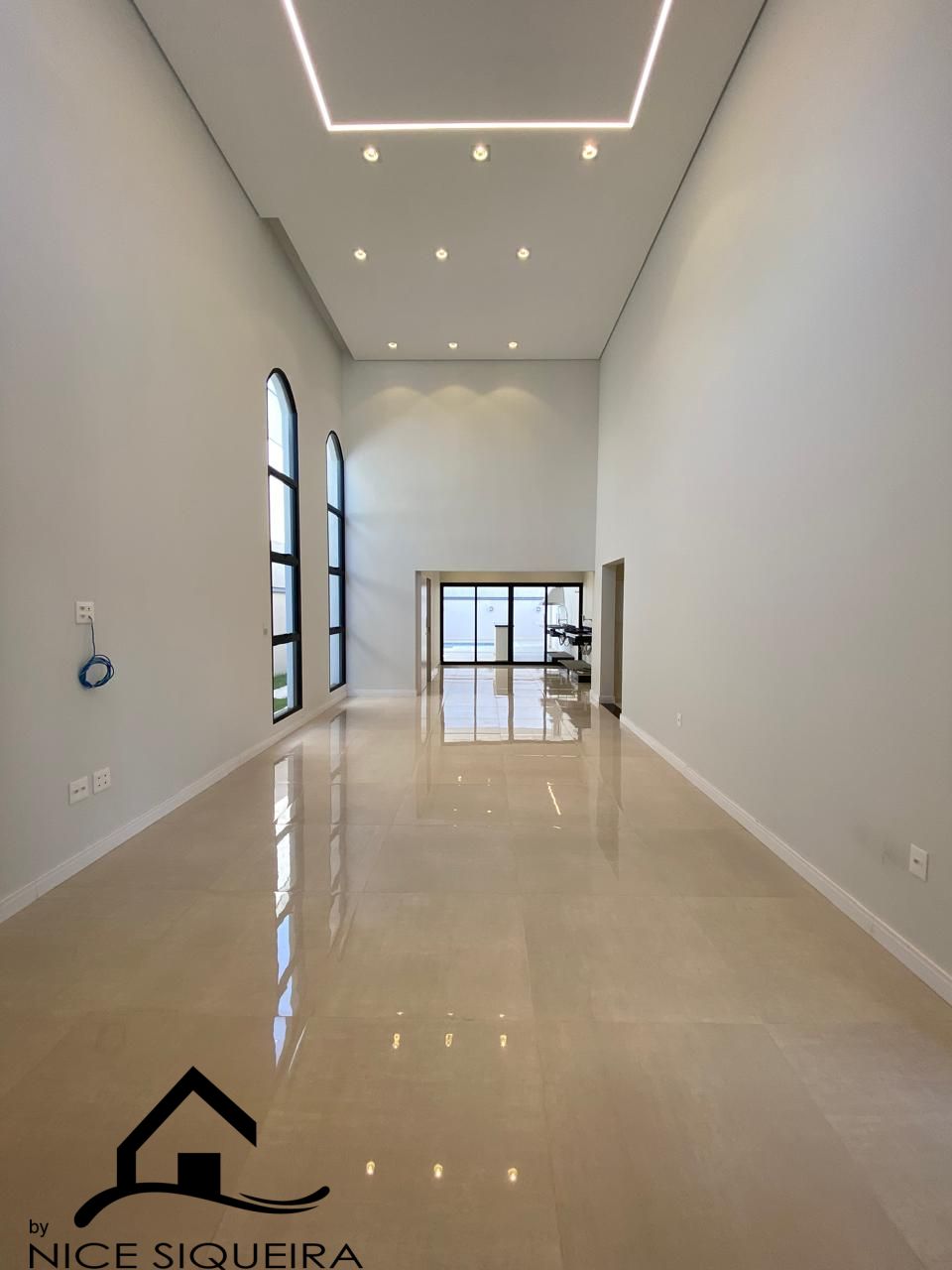 1bcc185b-feda-4cac-9fe5-a47feed78197