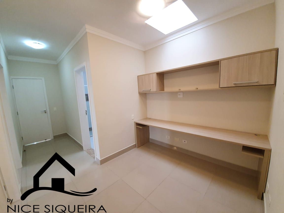 ce9d02c1-e490-4307-9528-3073f3edd096