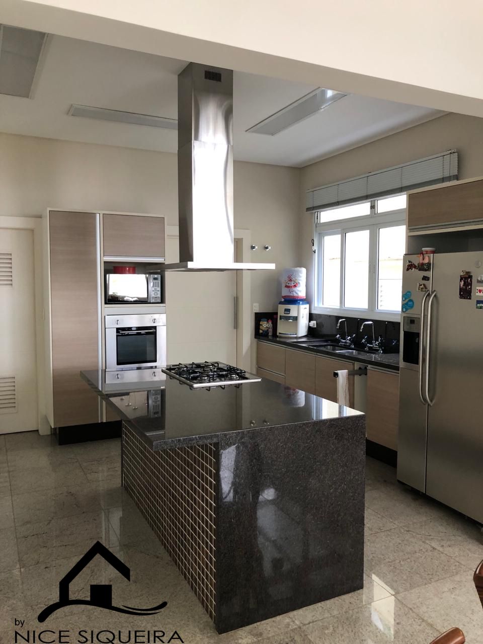 a913037d-5a38-4053-ac6d-7992ead844cf