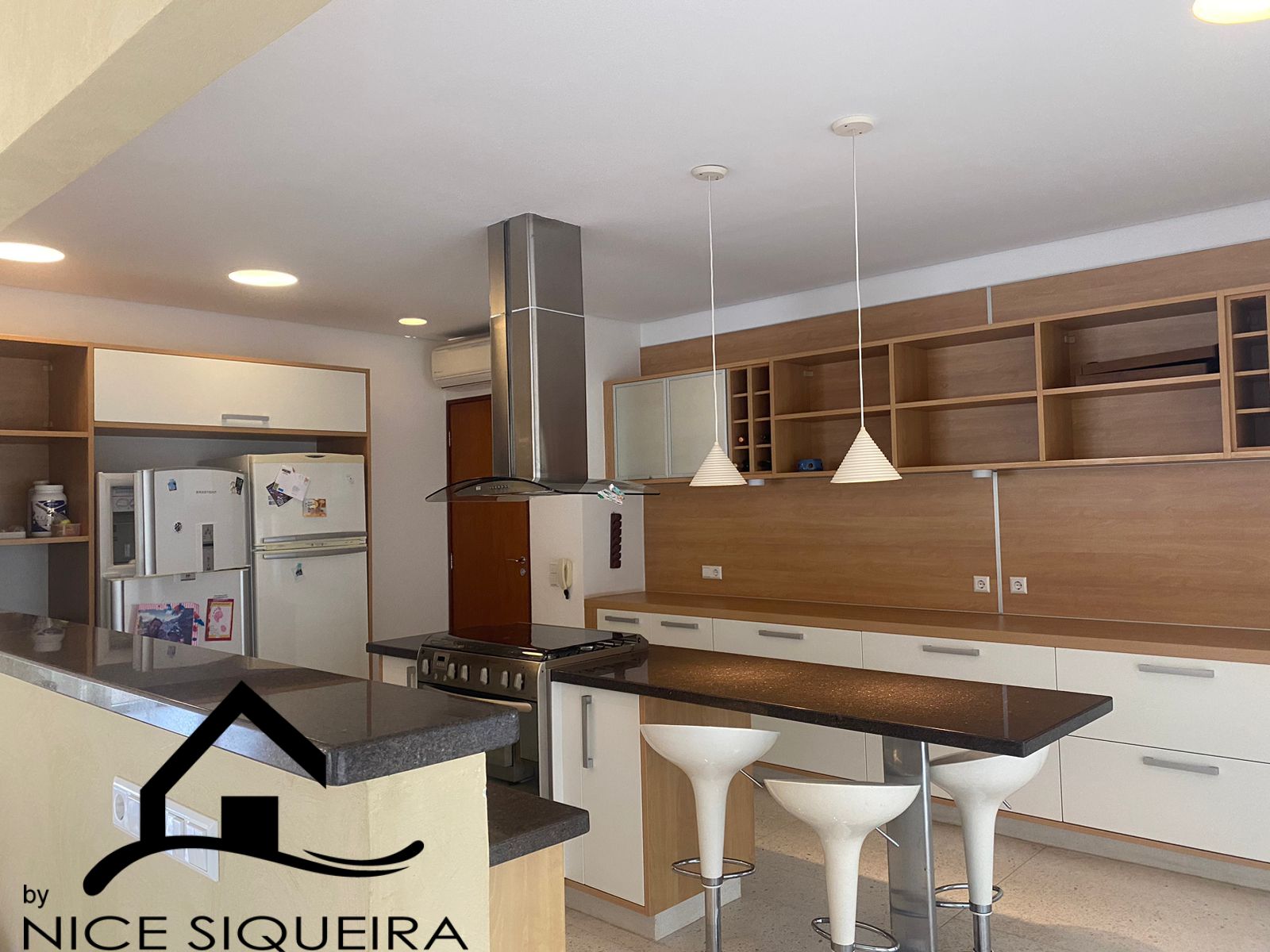 99f3b694-e5ef-4494-a7be-498bd034633a