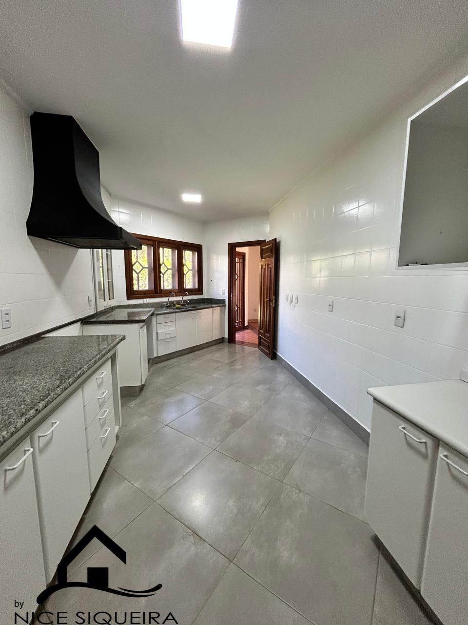 d40a74bc-eeb7-4860-a36e-6a8212368aa5