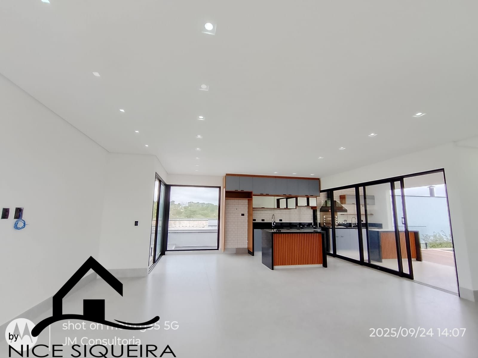 WhatsApp Image 2025-10-10 at 10.20.52