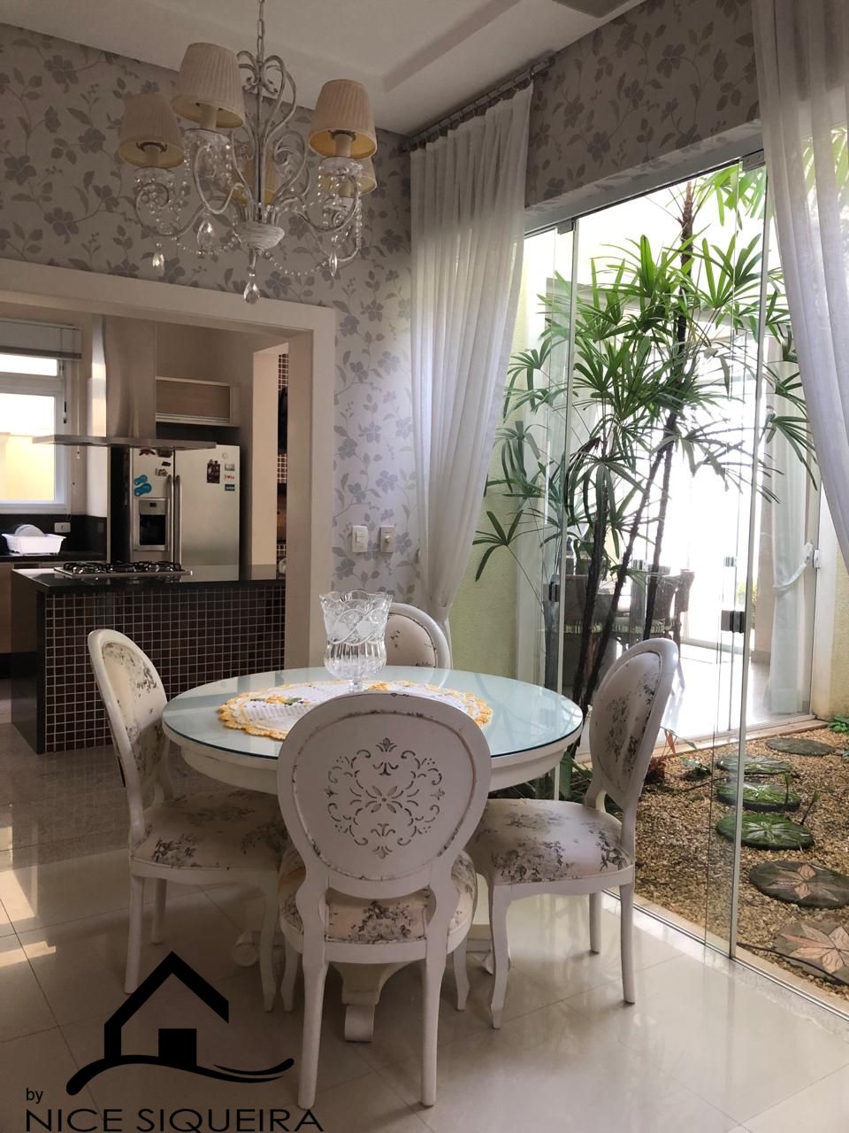 1b0f23a6-e195-43eb-a6ad-0768a6aa3f29