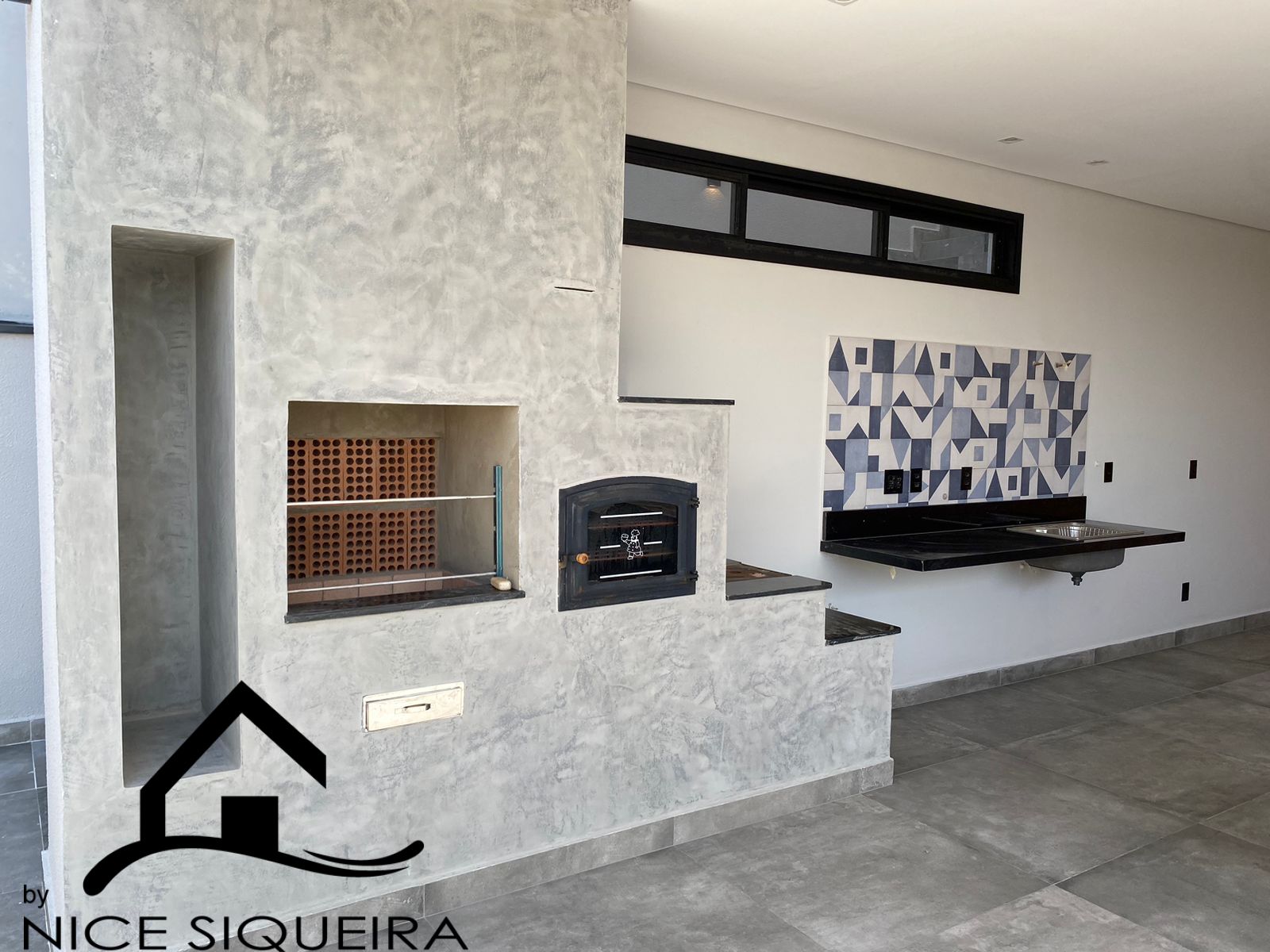 d043ae93-523f-4c63-93e9-8ef83b81df80