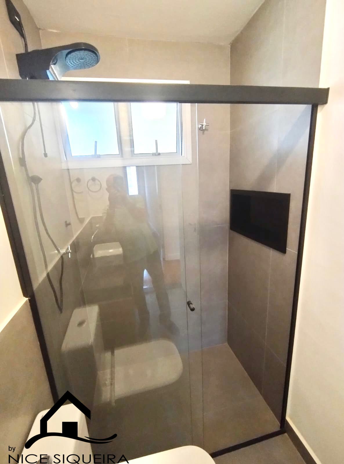 19ac5af6-a9da-4a3c-88bb-0e6defc35782