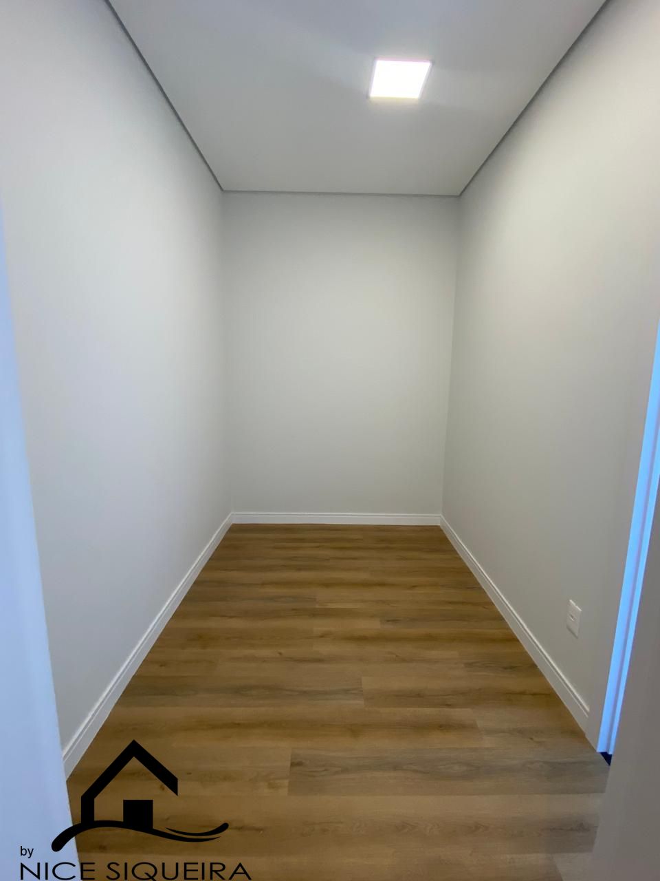 20c9b1a5-559c-401b-8d09-2a690869bd84