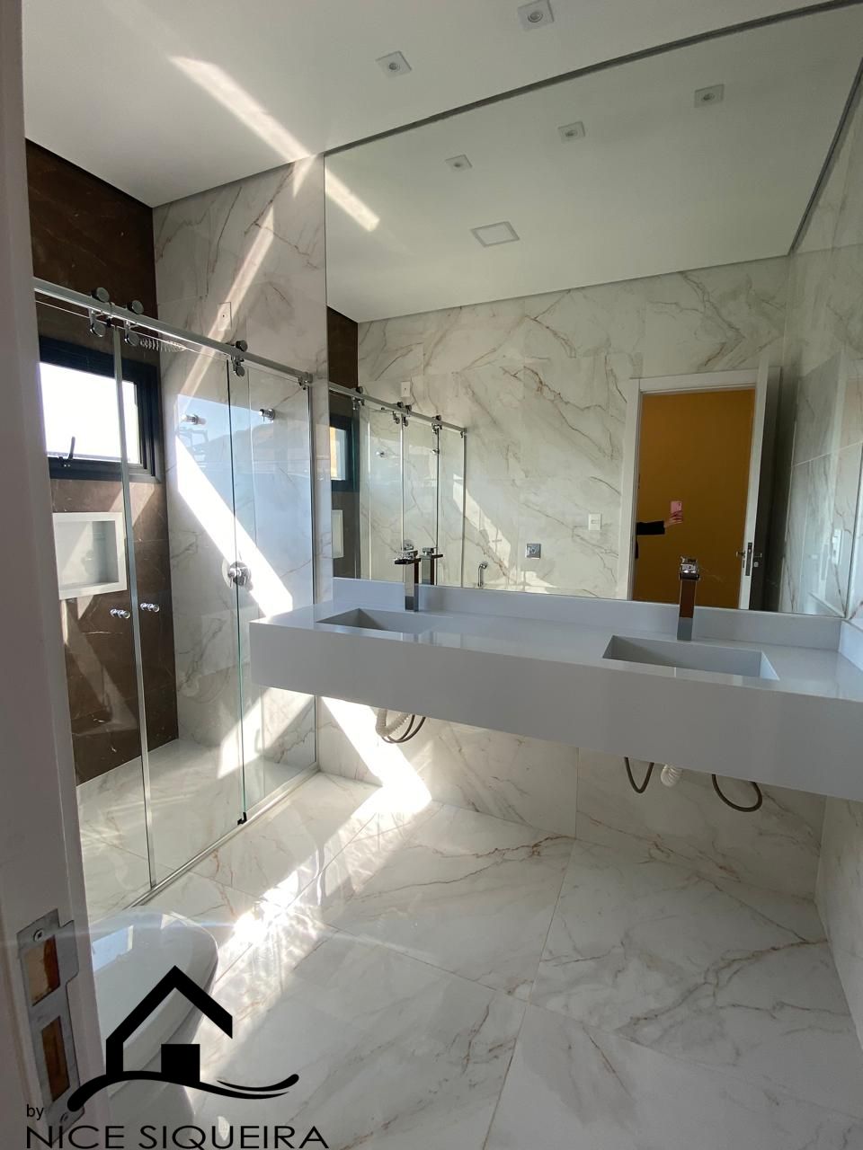 1c502d66-9dc0-4d9b-a01a-68a1ea88cba3