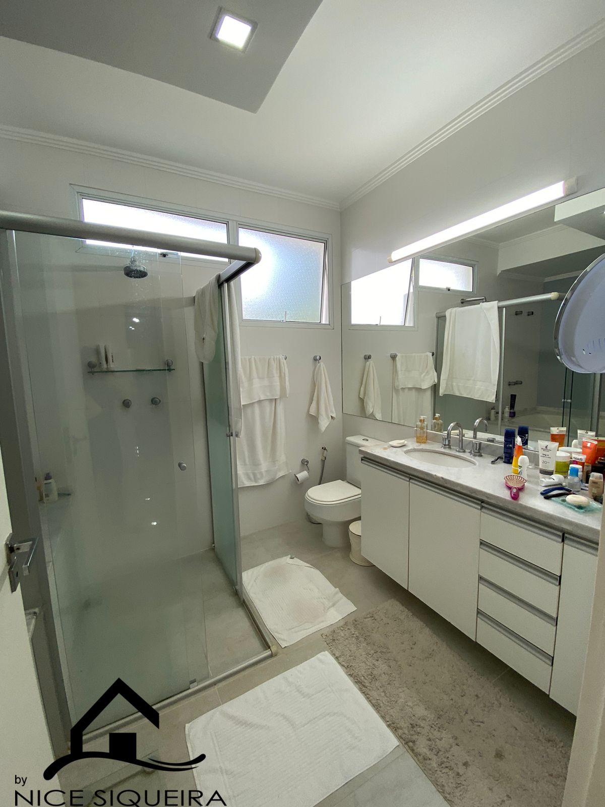 1f4d139a-7026-4d44-bf7e-e98b8d8fc8c5