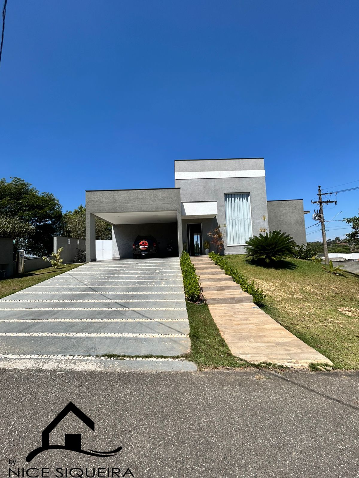 6a07c890-3f54-4ae9-b90c-b6c9b961873f