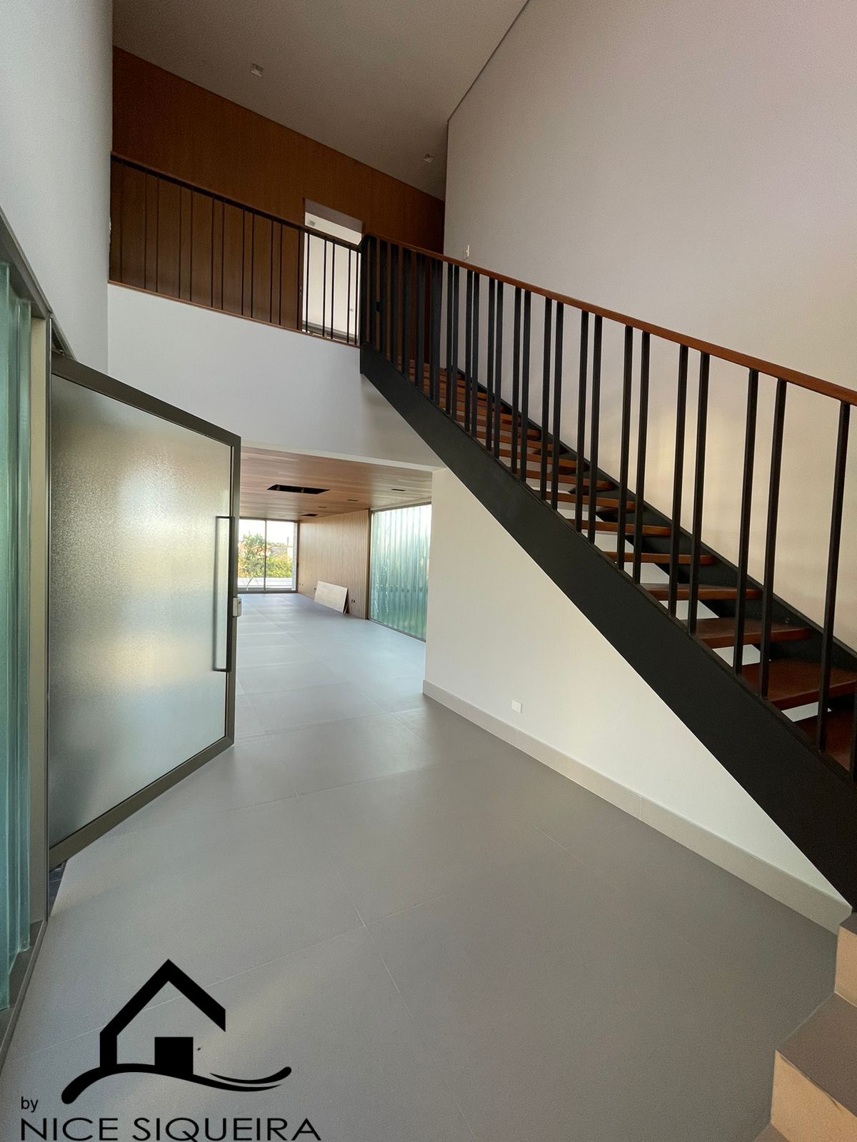 7adfc1af-166d-465a-a00b-ca1077f14345