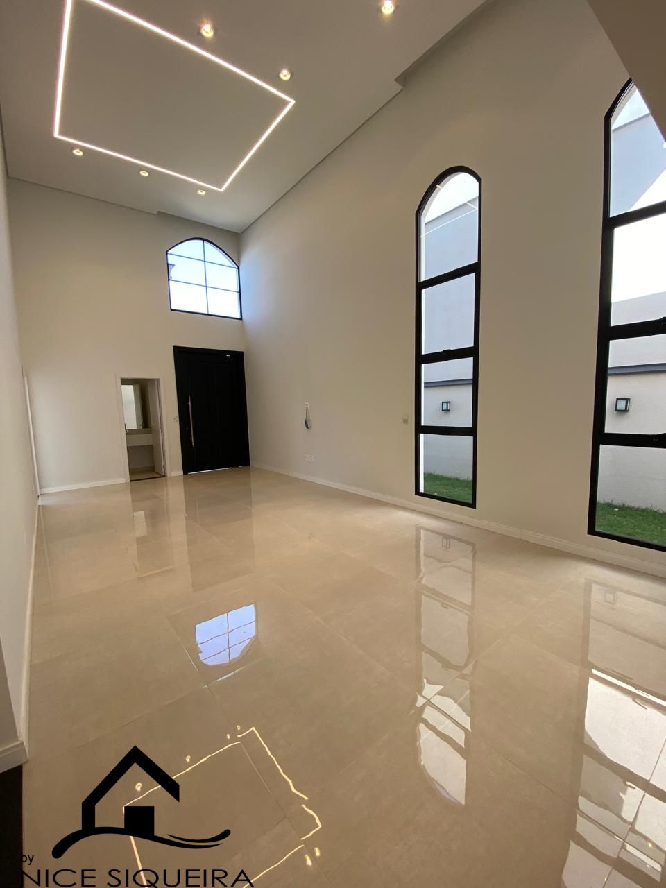 8dec6500-0ff5-47e4-bc1a-9b222b99cd41