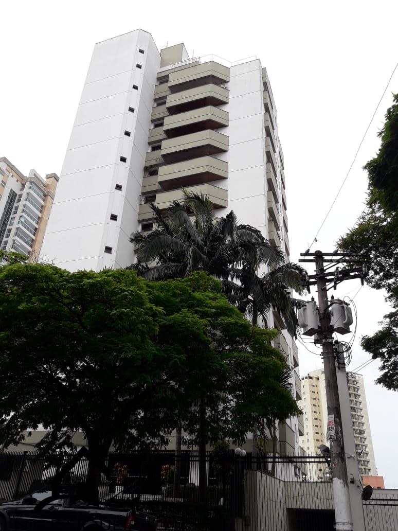 c1370c99-9621-496c-aebf-1b69368eb9bc