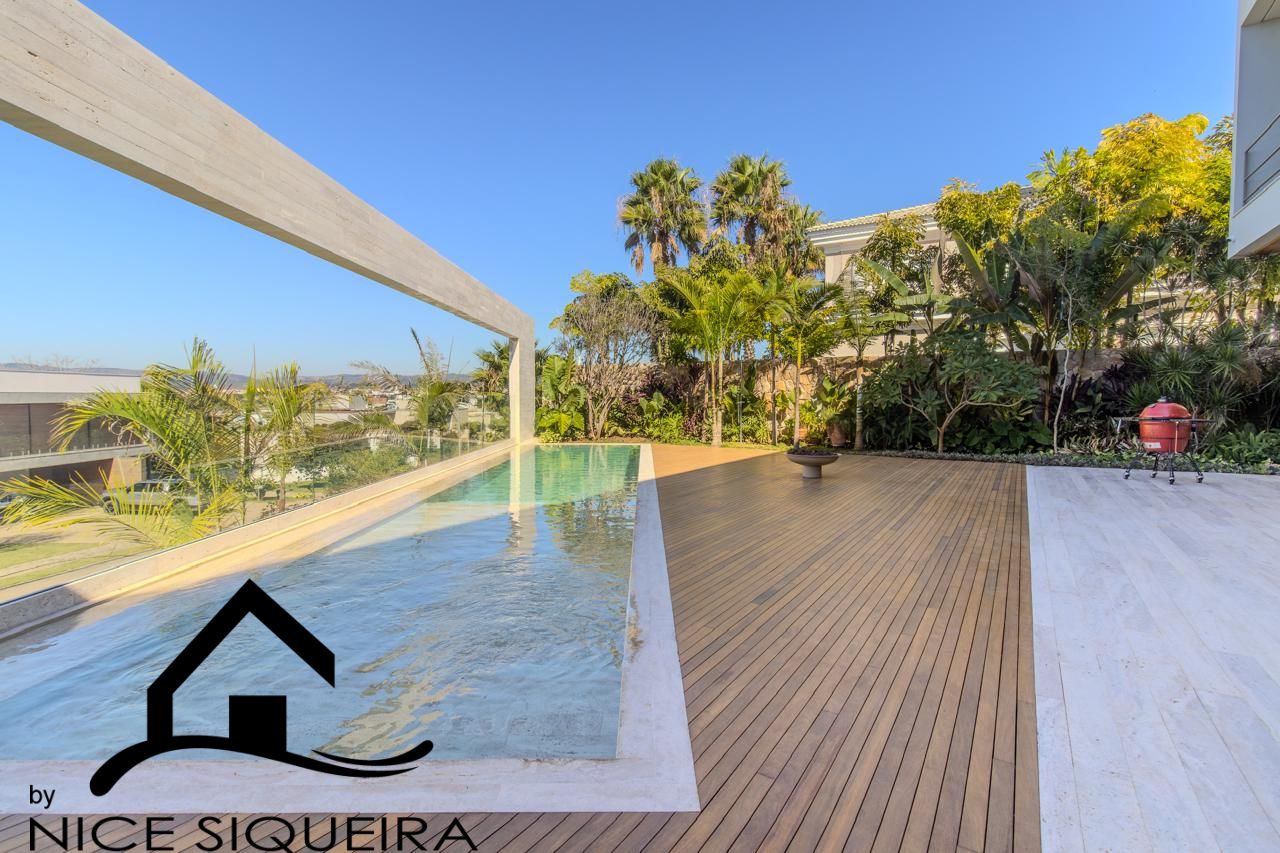 WhatsApp Image 2025-11-19 at 17.21.42 (2)