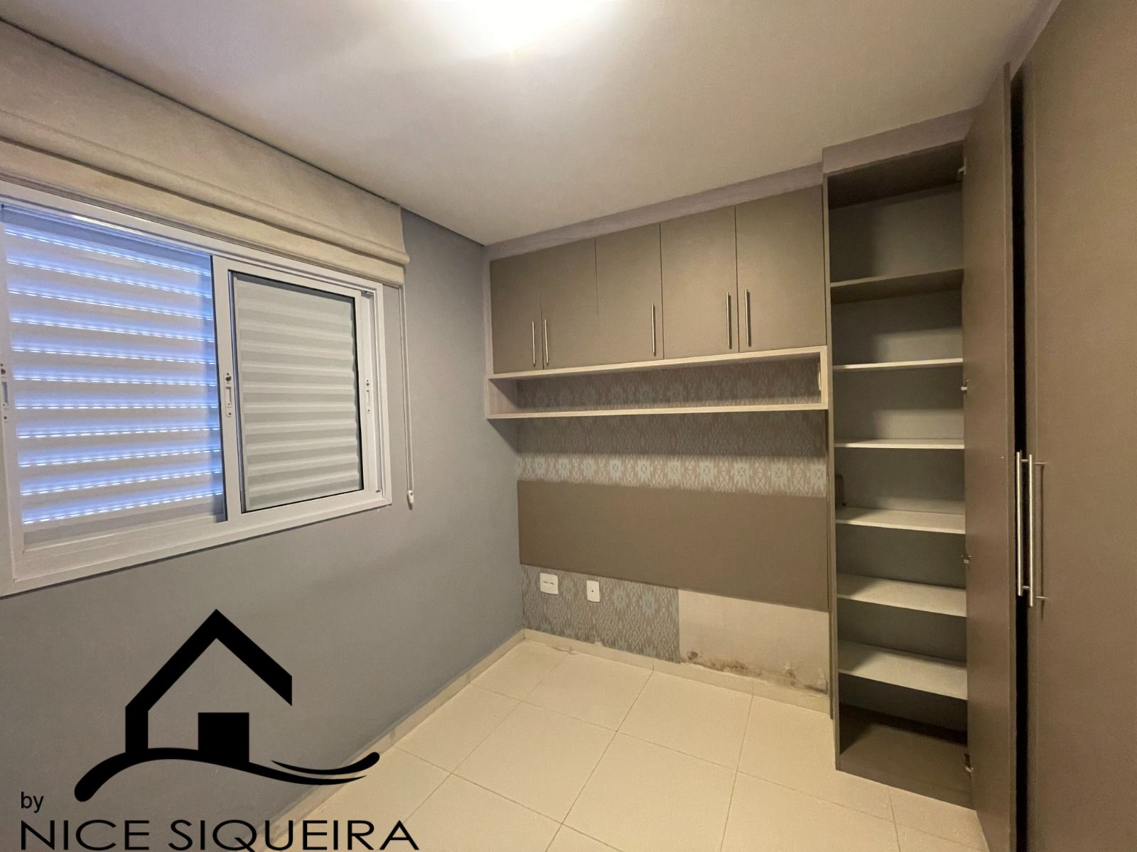 081095b6-f96e-4a88-8f01-761b35fb0a4c