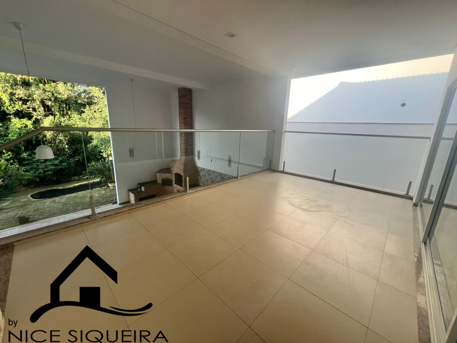 3d1177f7-c449-4471-a2de-e83a922afbec