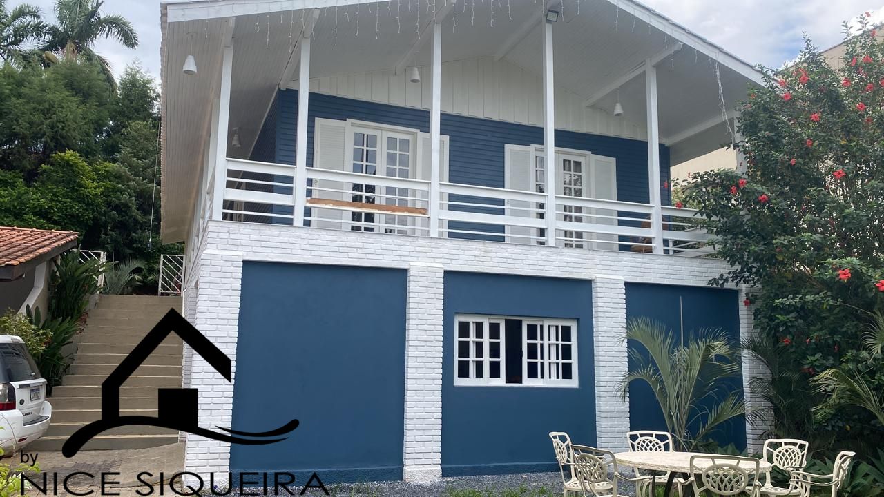 b6df5c33-bda8-4081-849b-def25871e51d