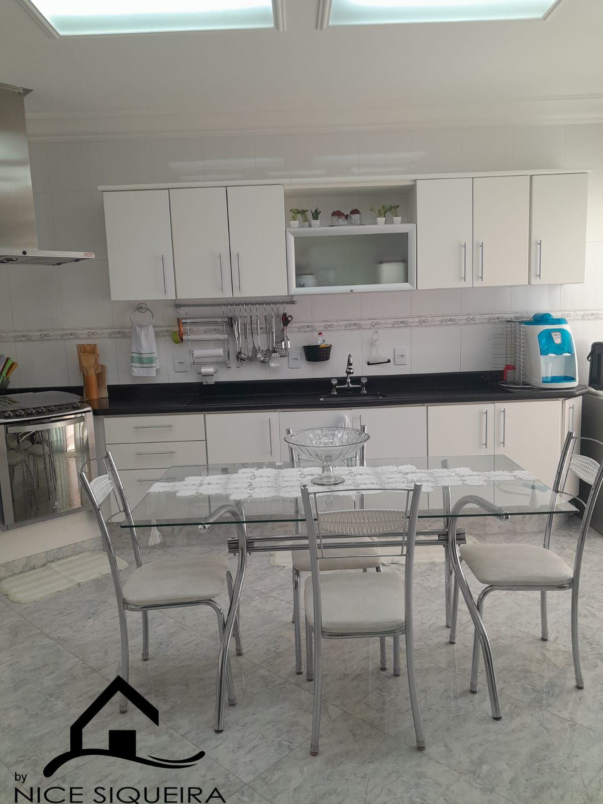 e6befd55-19df-4d5d-b79d-3e4096e41956