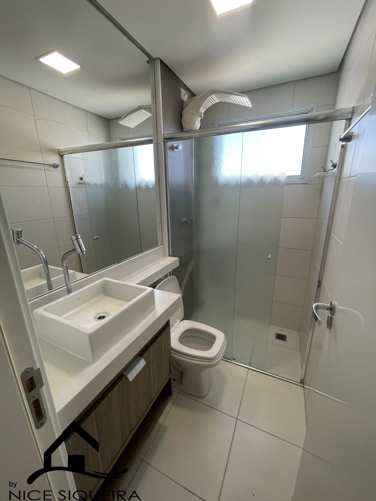 2fc5f68b-d2f1-44f8-84a5-05a79b4e6063