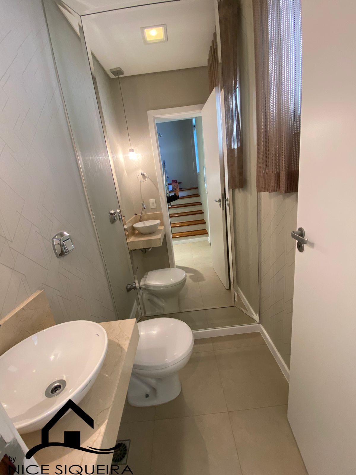 ad836189-9bd9-428d-b832-40ad8670e832