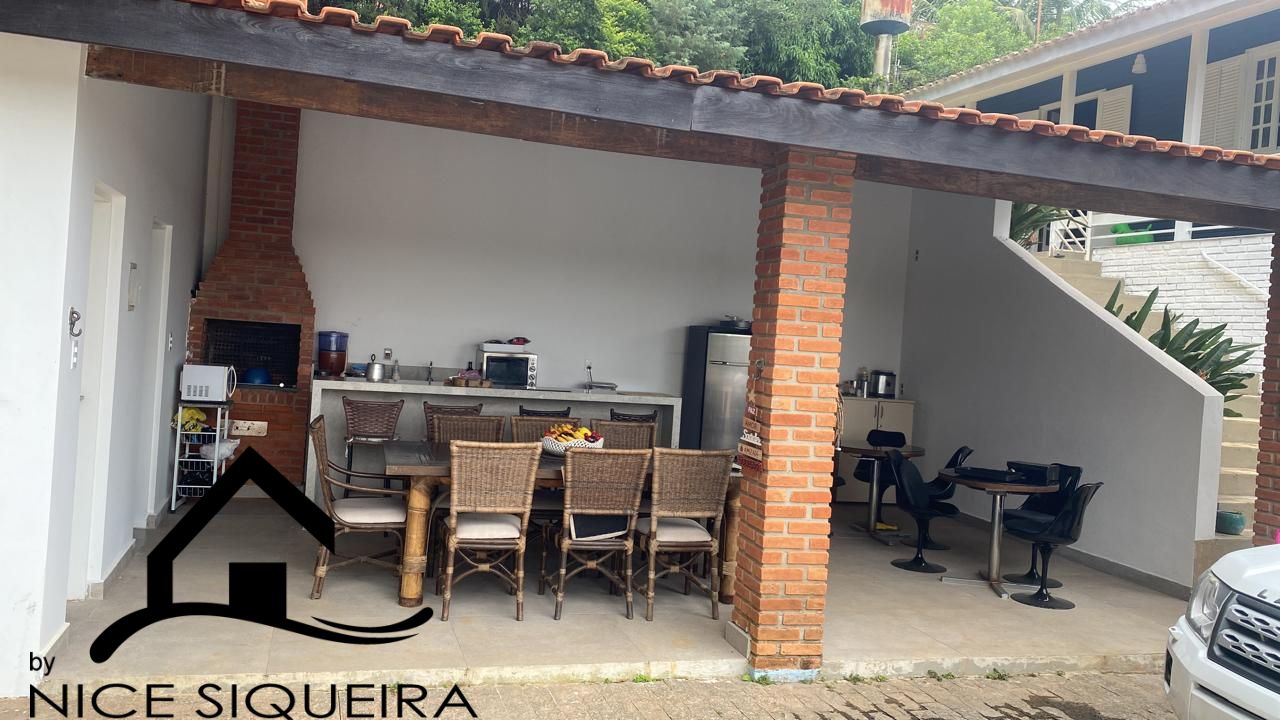 2c2a6514-8e44-4d35-a68c-1b21c97179a4