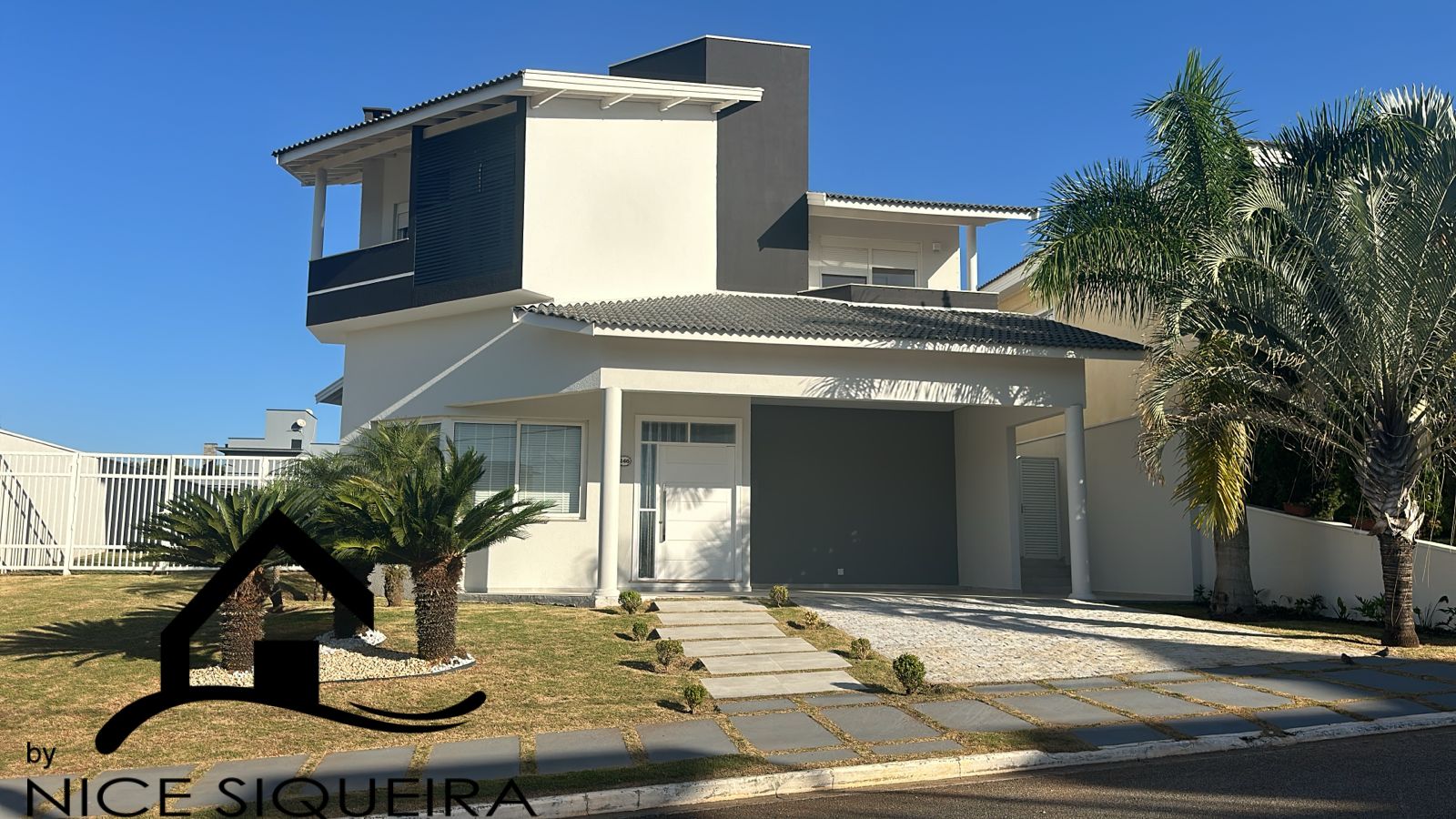 53a5b10c-810a-4513-8327-ecc053408caf