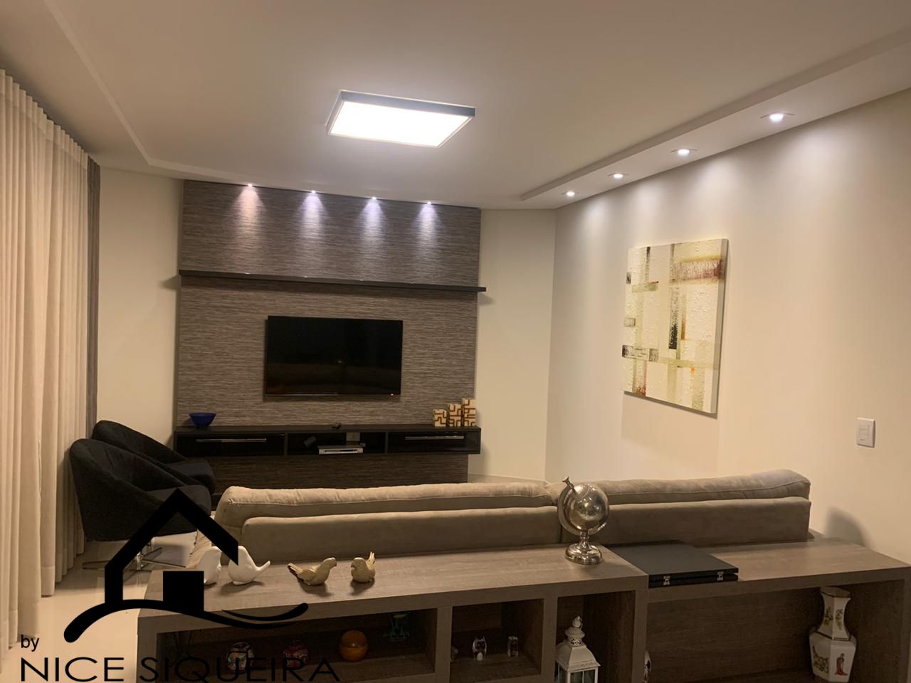 73bb9421-7698-4fee-abab-6d73efb67d89