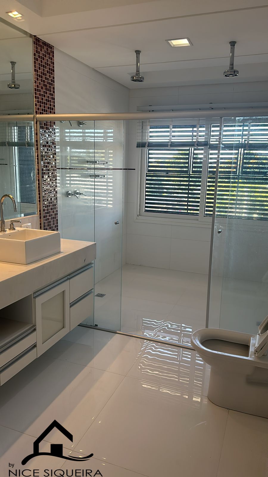 9e4c6be1-0fb0-4947-8768-68b04206590c