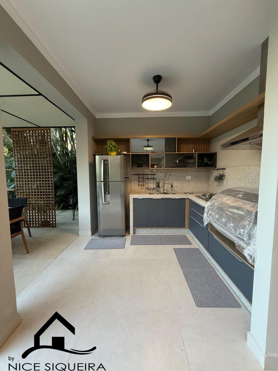 1720899c-dc07-4ade-9f8b-da3886d7d87f