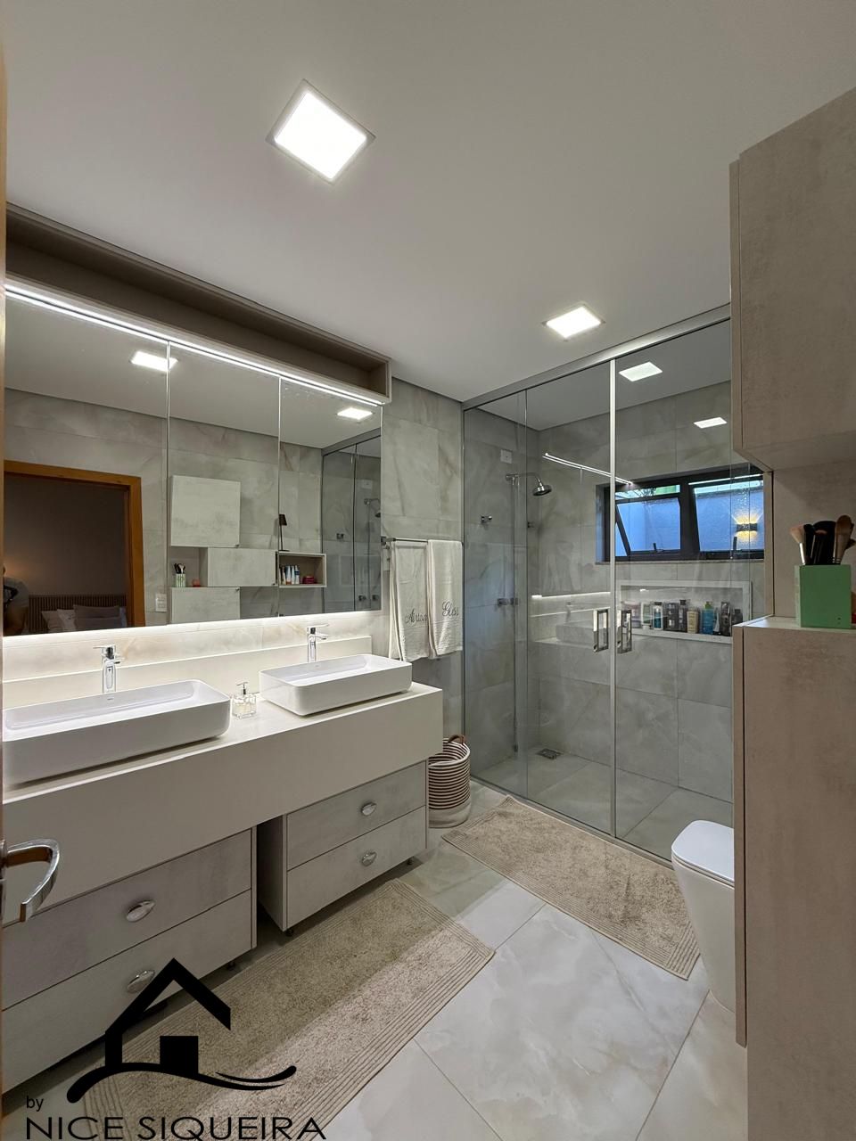 f7d54b03-615a-45cd-8da6-bef65d0e902f