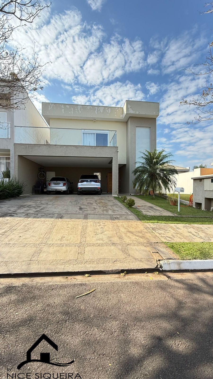 5fa55f7d-3ae7-477d-b0fb-651f878b1615