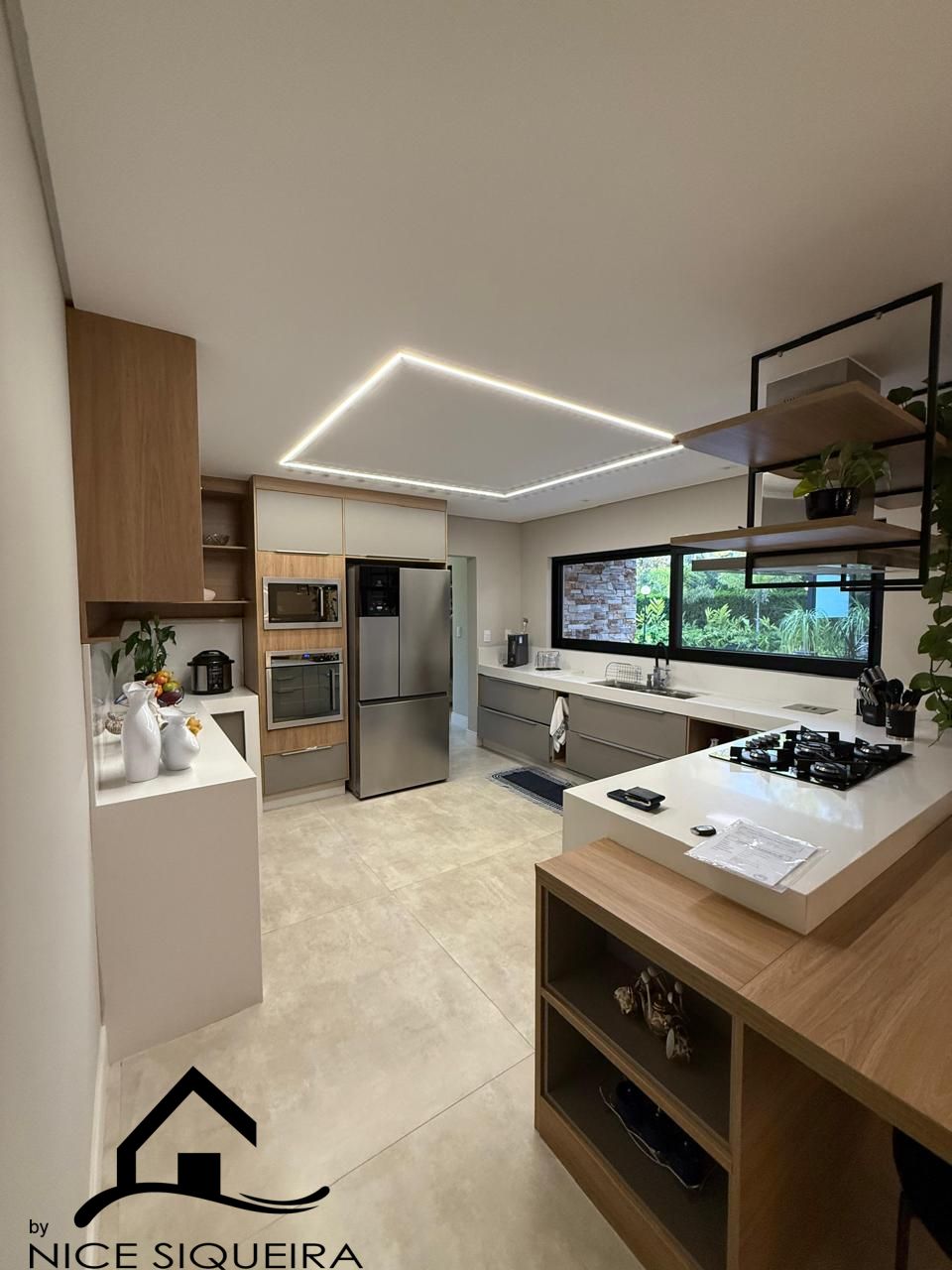 5d8e9de7-2e28-4d2f-8e65-82de14f6ac06