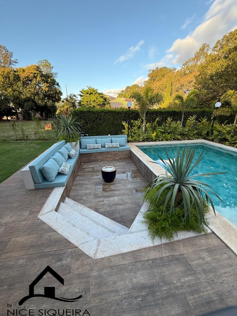 0f5f71fd-6e71-4235-9b3e-2a2faf43a3fd