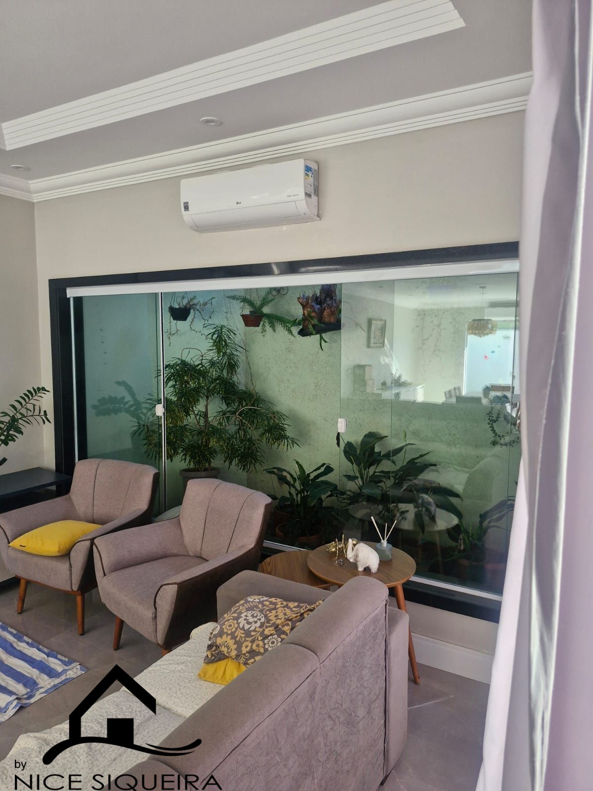 1edecd3b-0425-4c91-ab80-49a2d84119b7