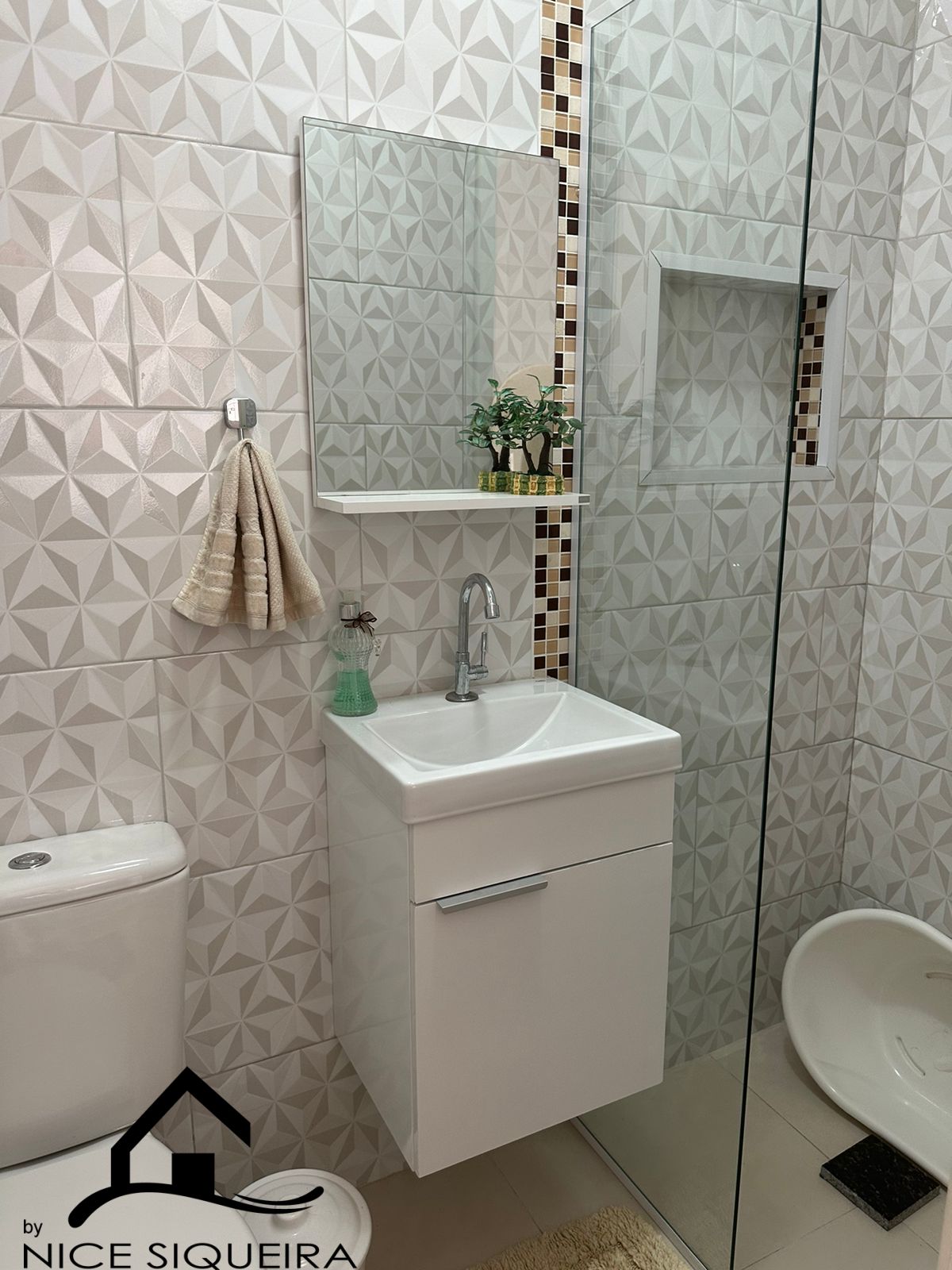 225c89ec-f258-4eb4-a6b6-c53acb716e7f