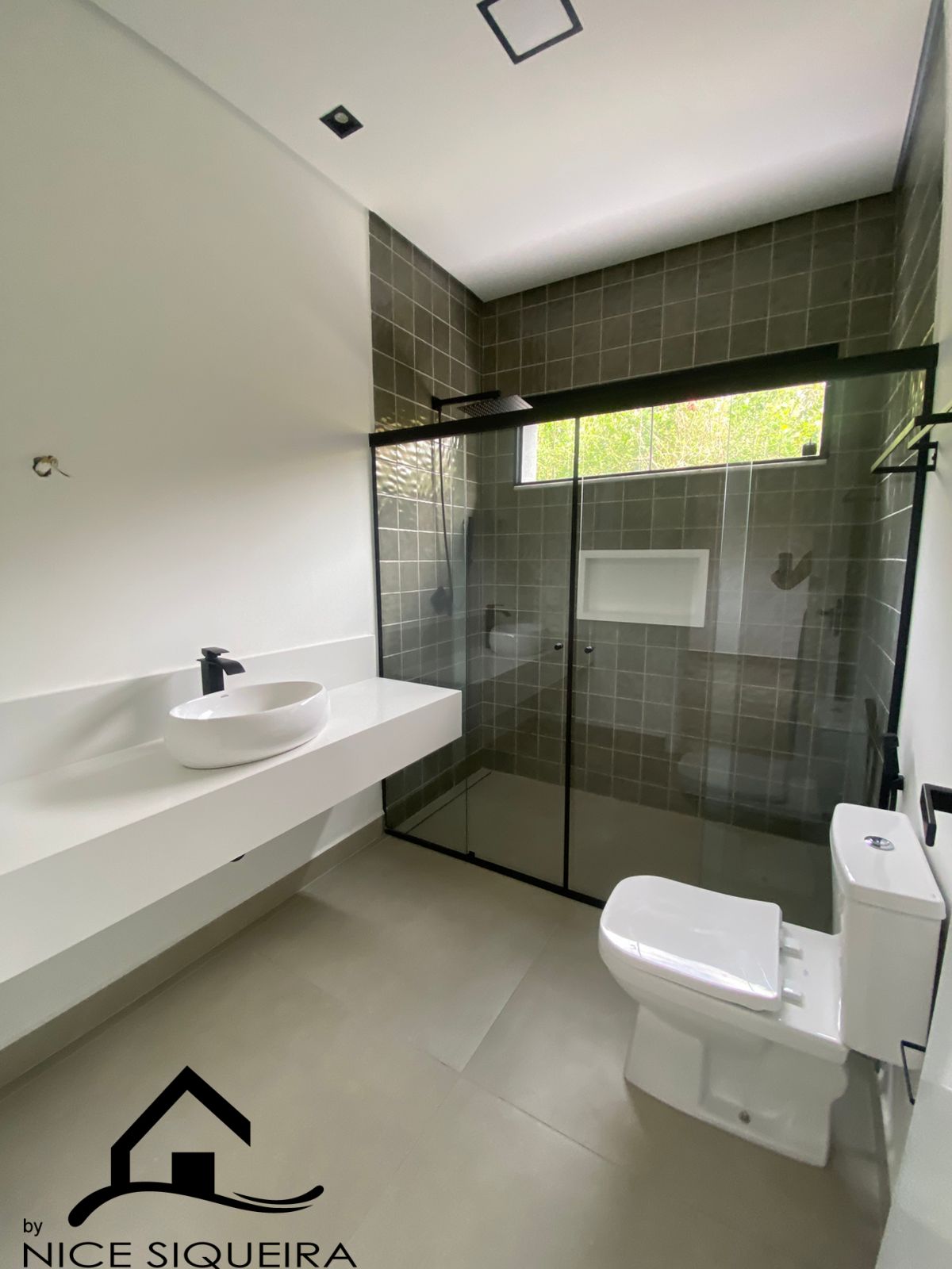 8004be38-7660-4a3c-b51c-a2f143a608be