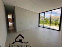 7e27fae8-5237-490b-b806-5b277ab52fd9