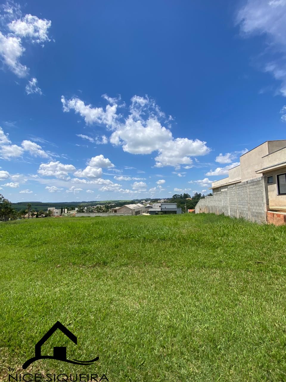 2e5b647c-b85c-4d35-ab92-0e7f97344f1c