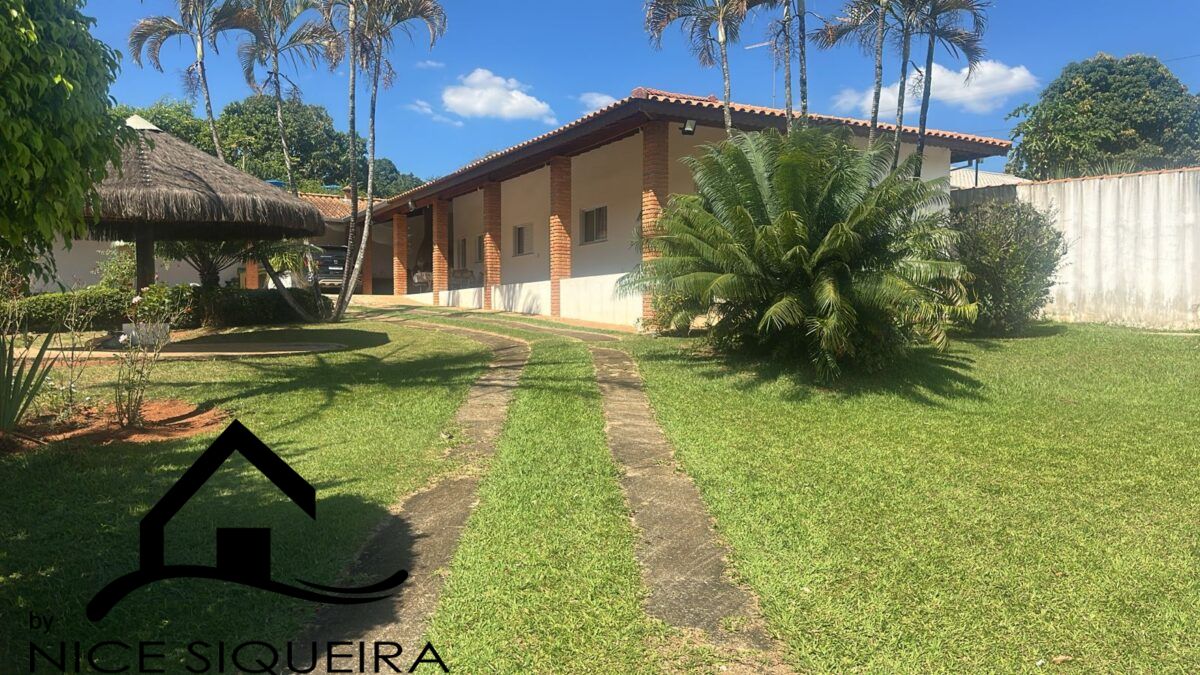 e980e384-112a-42ed-81bf-b724f66ed2de