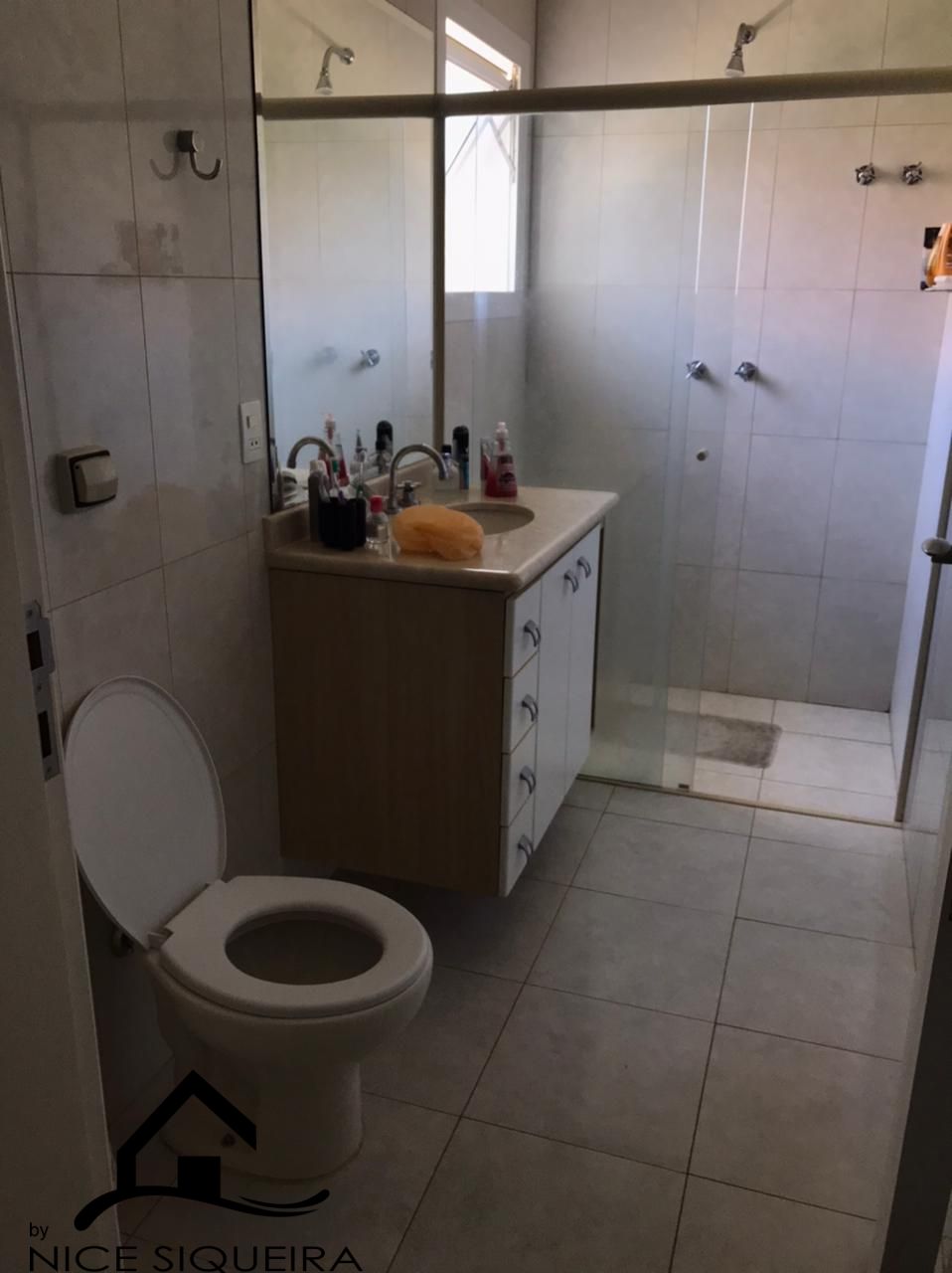 b10c4833-048d-47a0-8544-0fbc8acffdf3